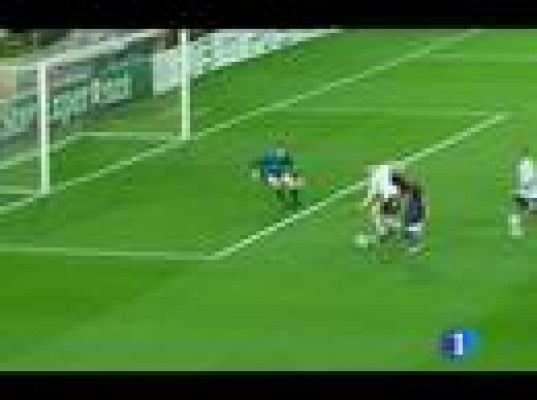 Champions League - Cuarto gol de Messi y locura (4-1)