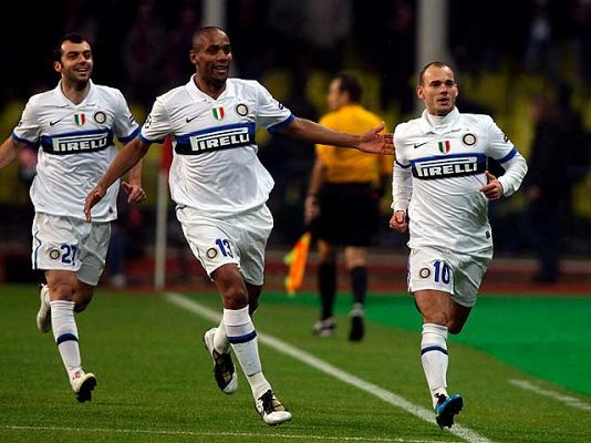 Champions League - Sneijder asegura cómodo pase (0-1)