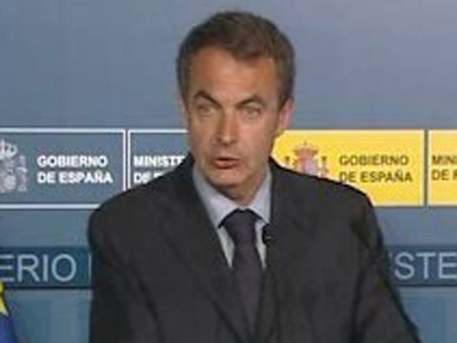 Zapatero defiende que el Plan de Infraestructuras contribuirá a la recuperación económica | Ver