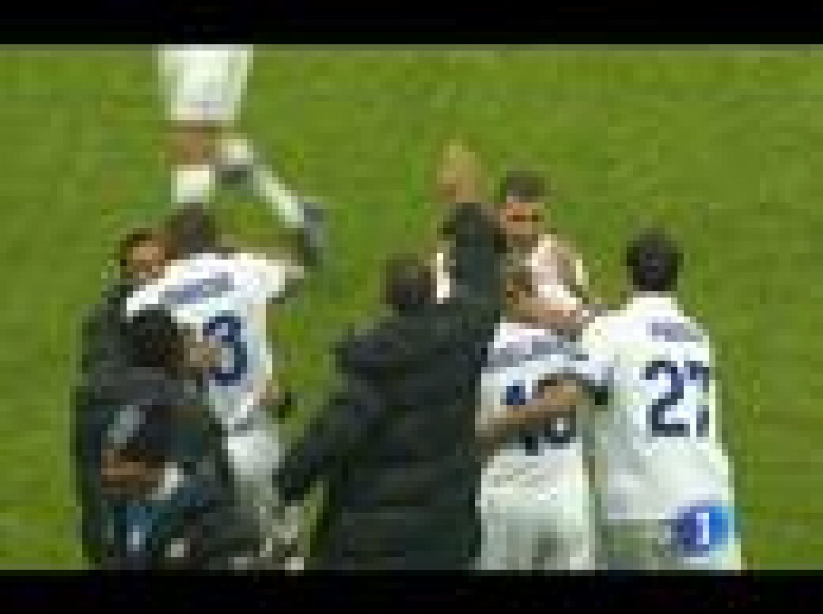 El Inter de Milán será el rival del Barcelona en las semifinales de la Champions. Los italianos volvieron a imponerse al CSKA de Moscú por 0-1 gracias a un gol de Sneijder de falta.