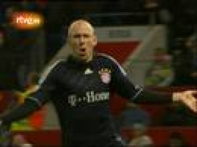  Gol de Robben al saque de un córner. Manchester 3-2 Bayern de Munich