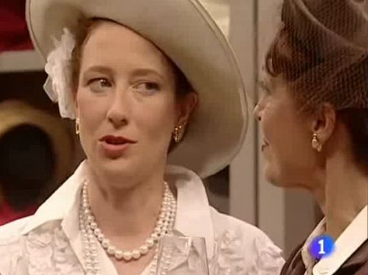 Amar en tiempos revueltos - Vídeo de PattyPat