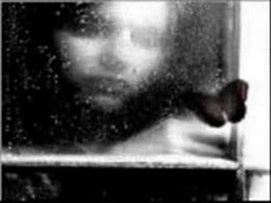 Amar en tiempos revueltos - Vídeo de Yolyatr