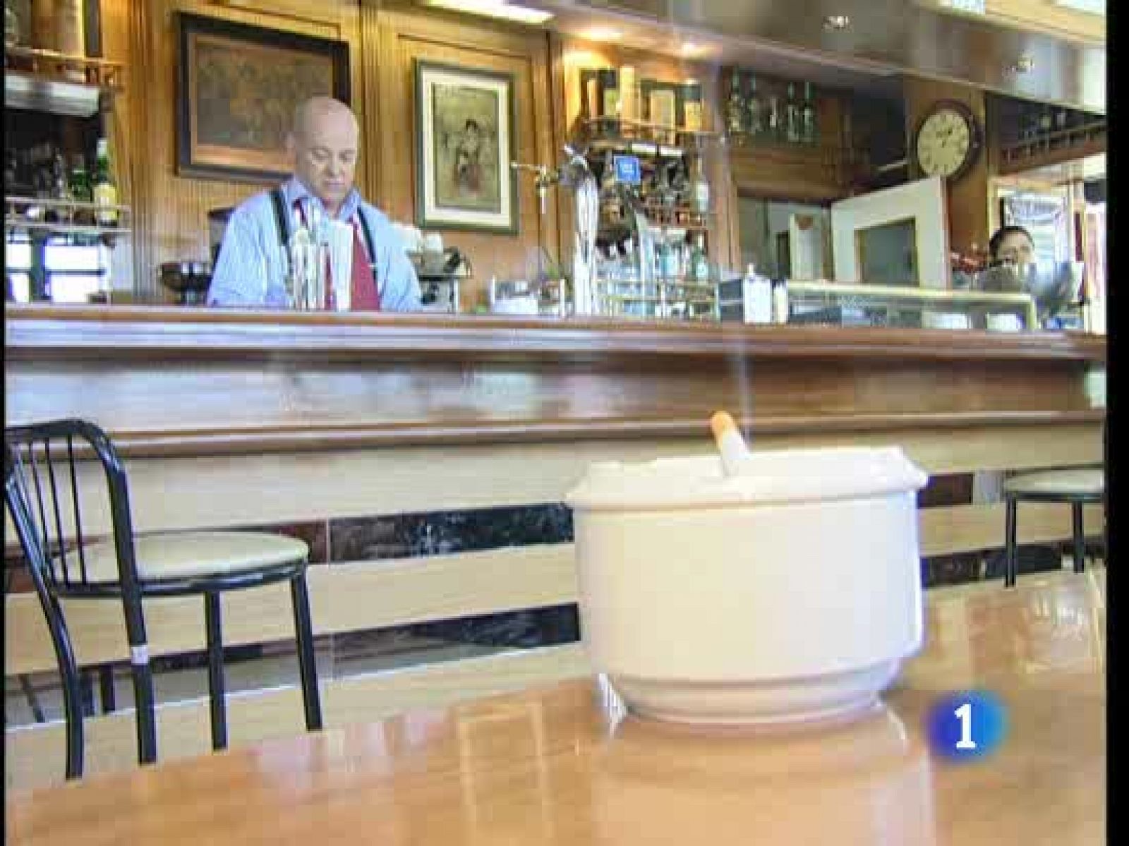 Ciencia y tecnología en Rtve.es: Ley antitabaco | RTVE Play