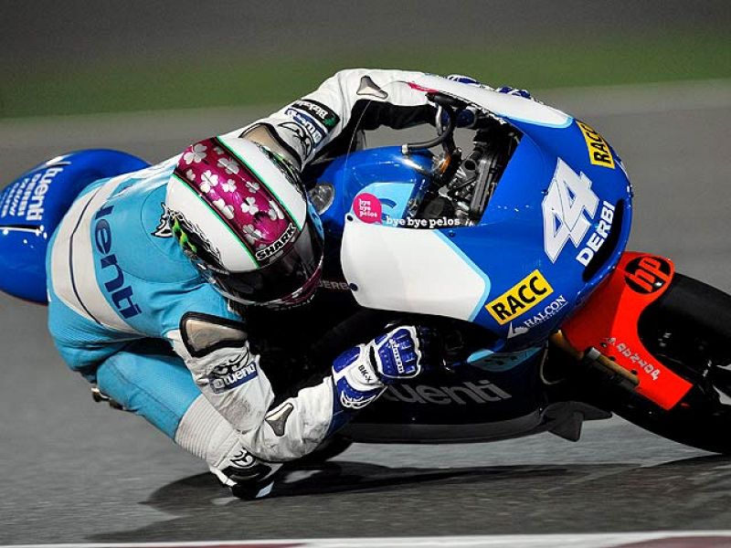 Pol Espargaró y De Angelis han dominado en los primeros entrenos libres de 125cc y Moto2 en Qatar.