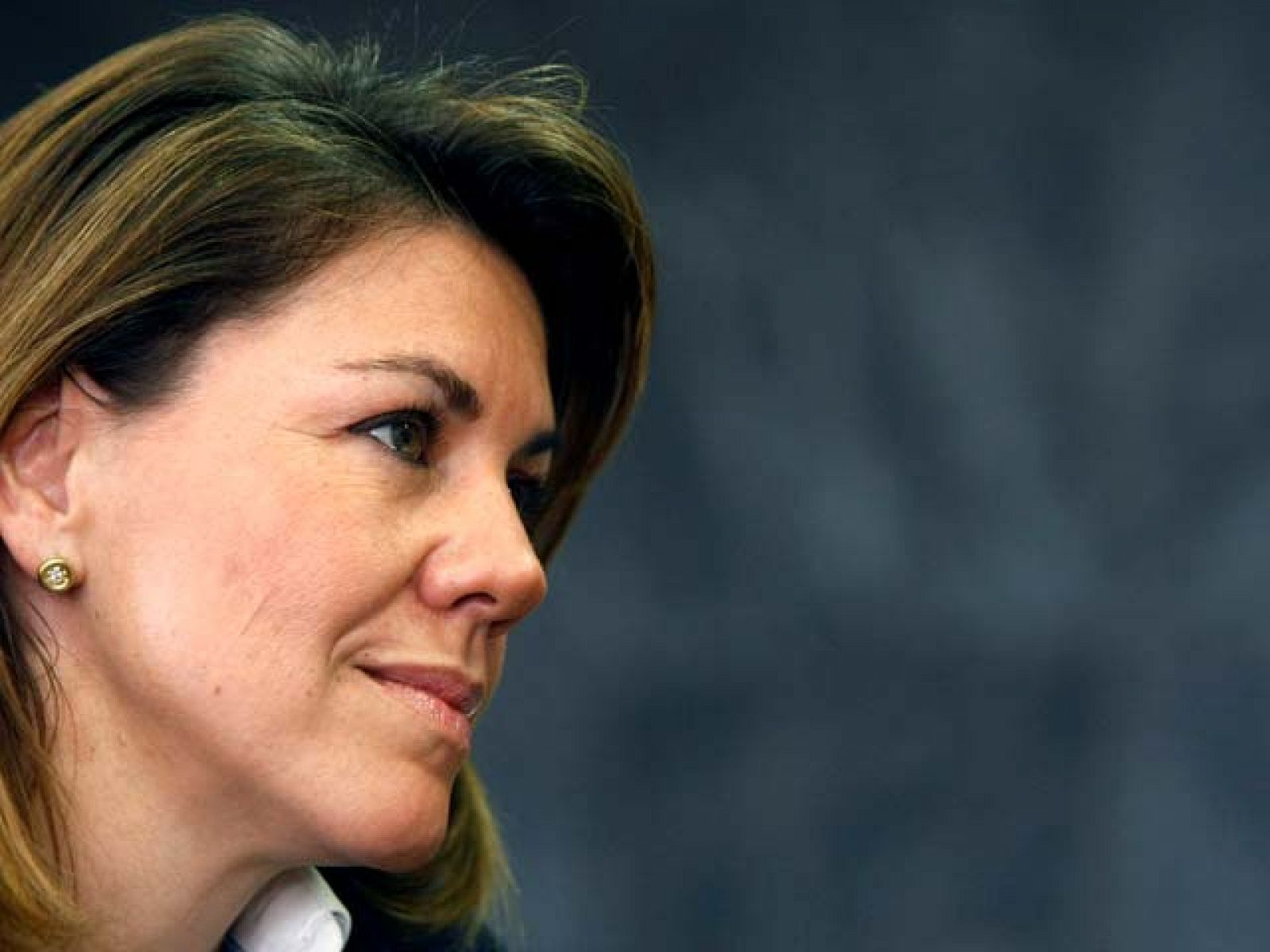 Cospedal critica al Gobierno y dice que un juez ha de cumplir la ley y hacerla cumplir | Ver