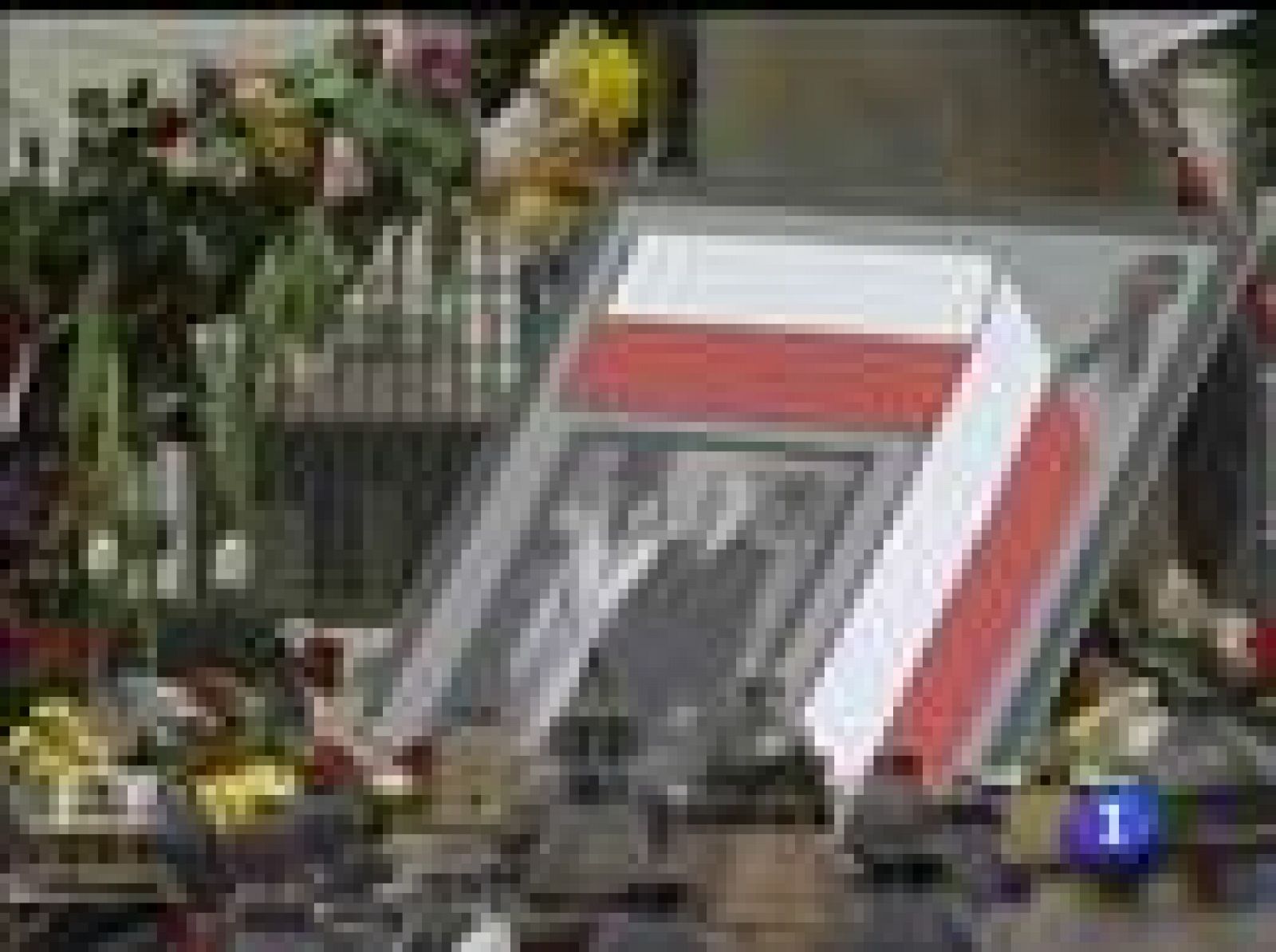 Telediario fin de semana en cuatro minutos - 11/04/10 | Ver