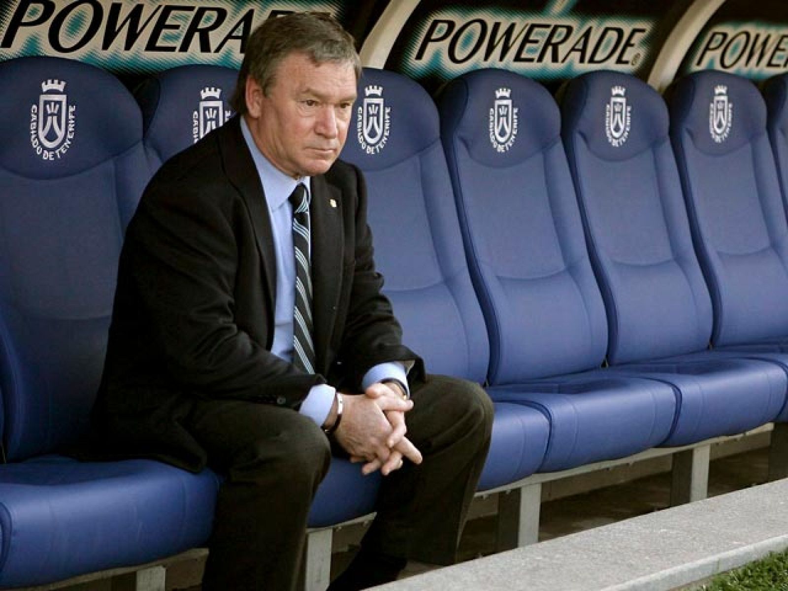 Javier Clemente se estrena como entrenador del Real Valladolid en su primer partido de Liga. 