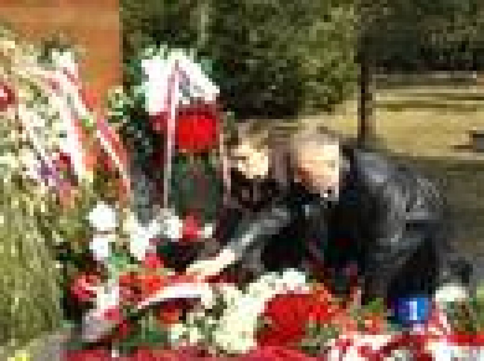 La catástrofe aérea de Smolensk ha acercado a polacos y rusos, que han dejado a un lado sus históricas diferencias | Ver