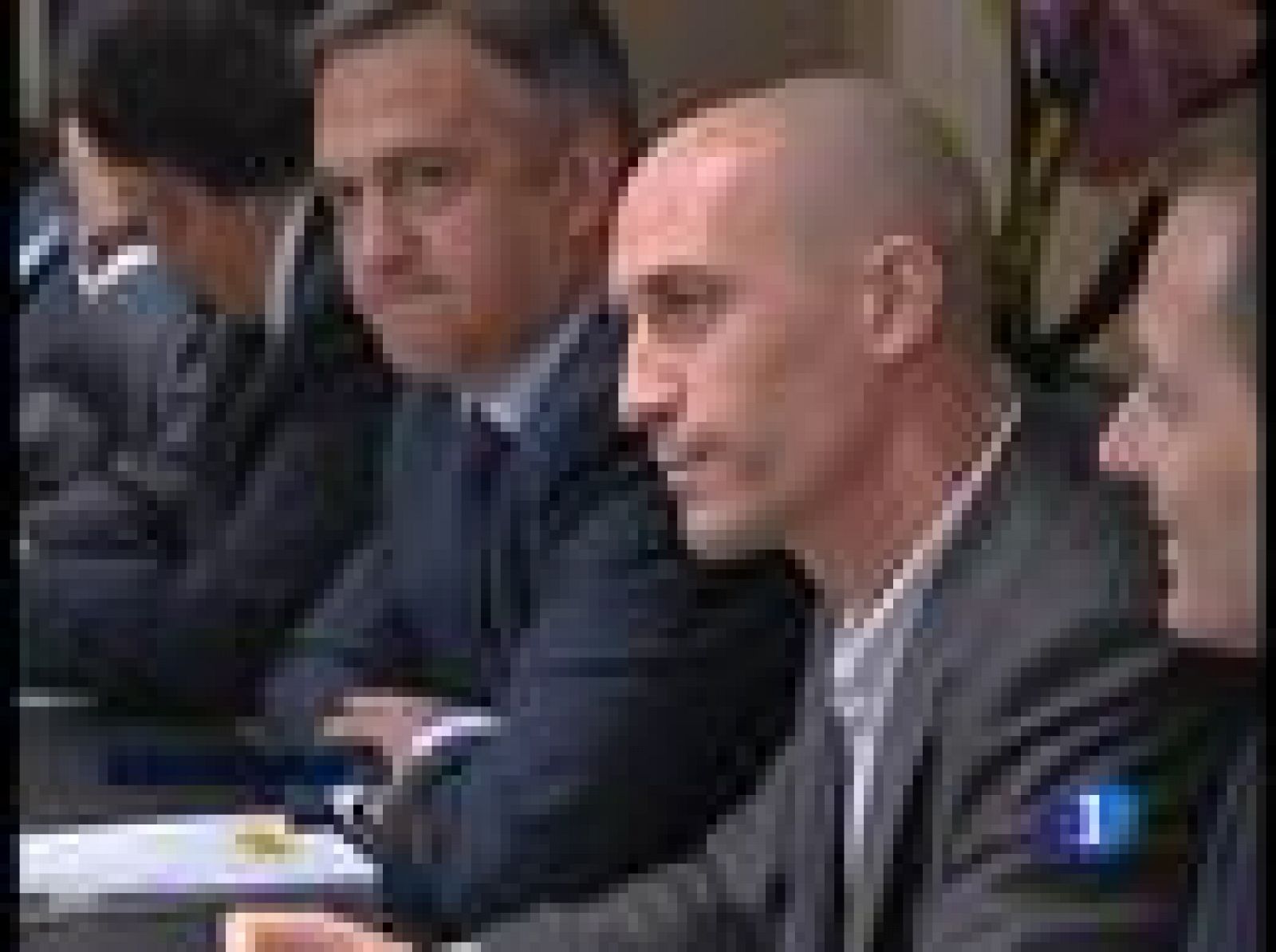 Maratón para que el fútbol no haga huelga | Ver