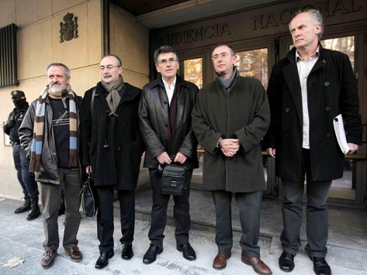 Directivos de Egunkaria absueltos