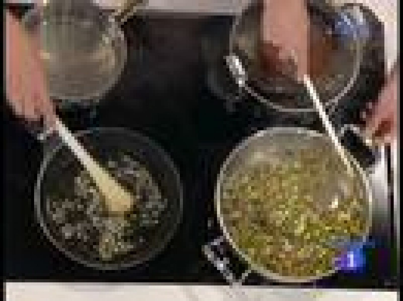 Saber cocinar - Berenjenas rellenas de pisto manchego con salsa 4 quesos - RTVE Cocina | Ver