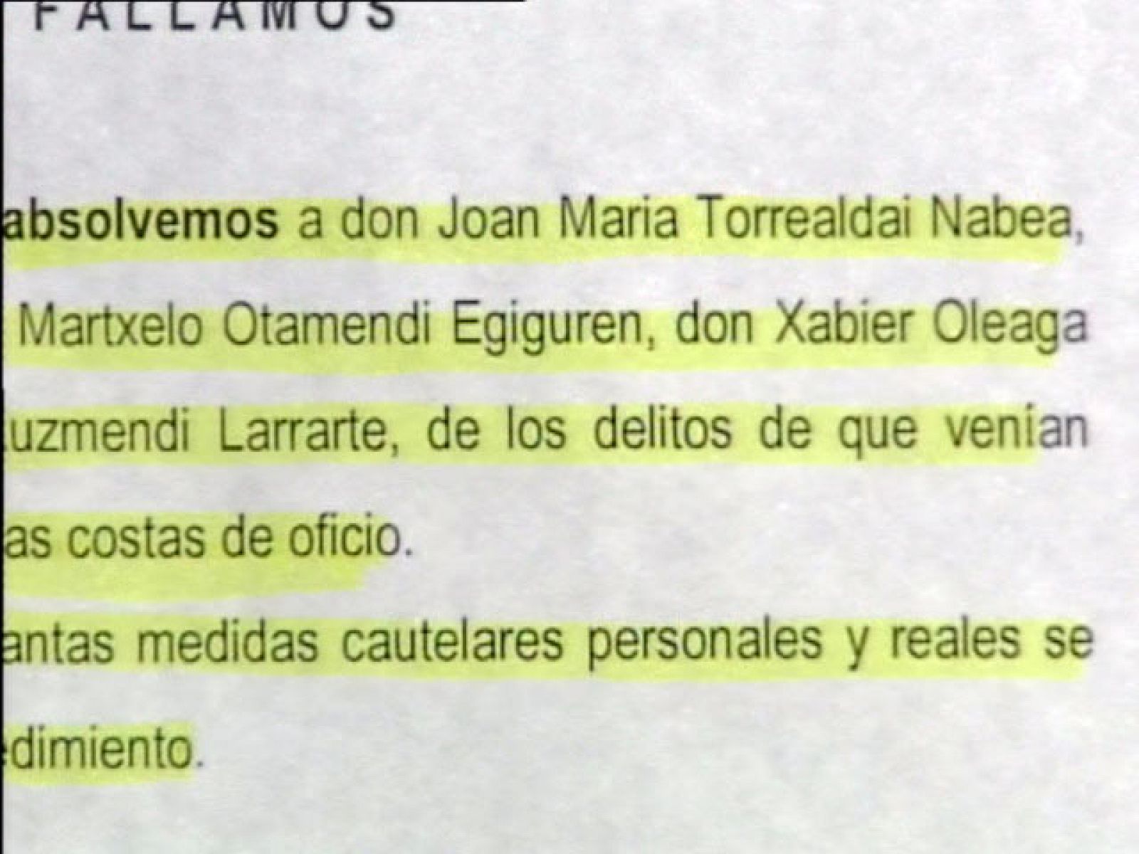 Los cinco directivos del diario Egunkaria, satisfechos por la absolución