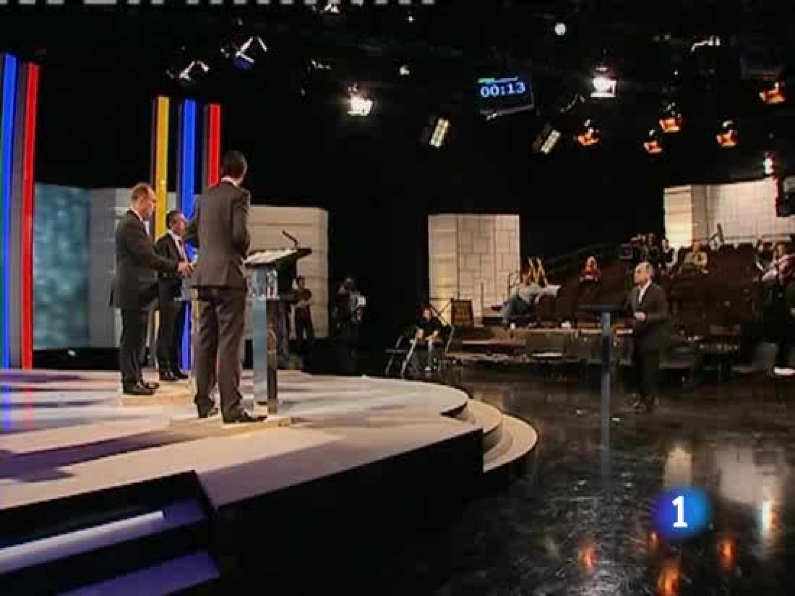 En el Reino Unido todo está preparado para el primer debate electoral televisado de la historia del país | Ver