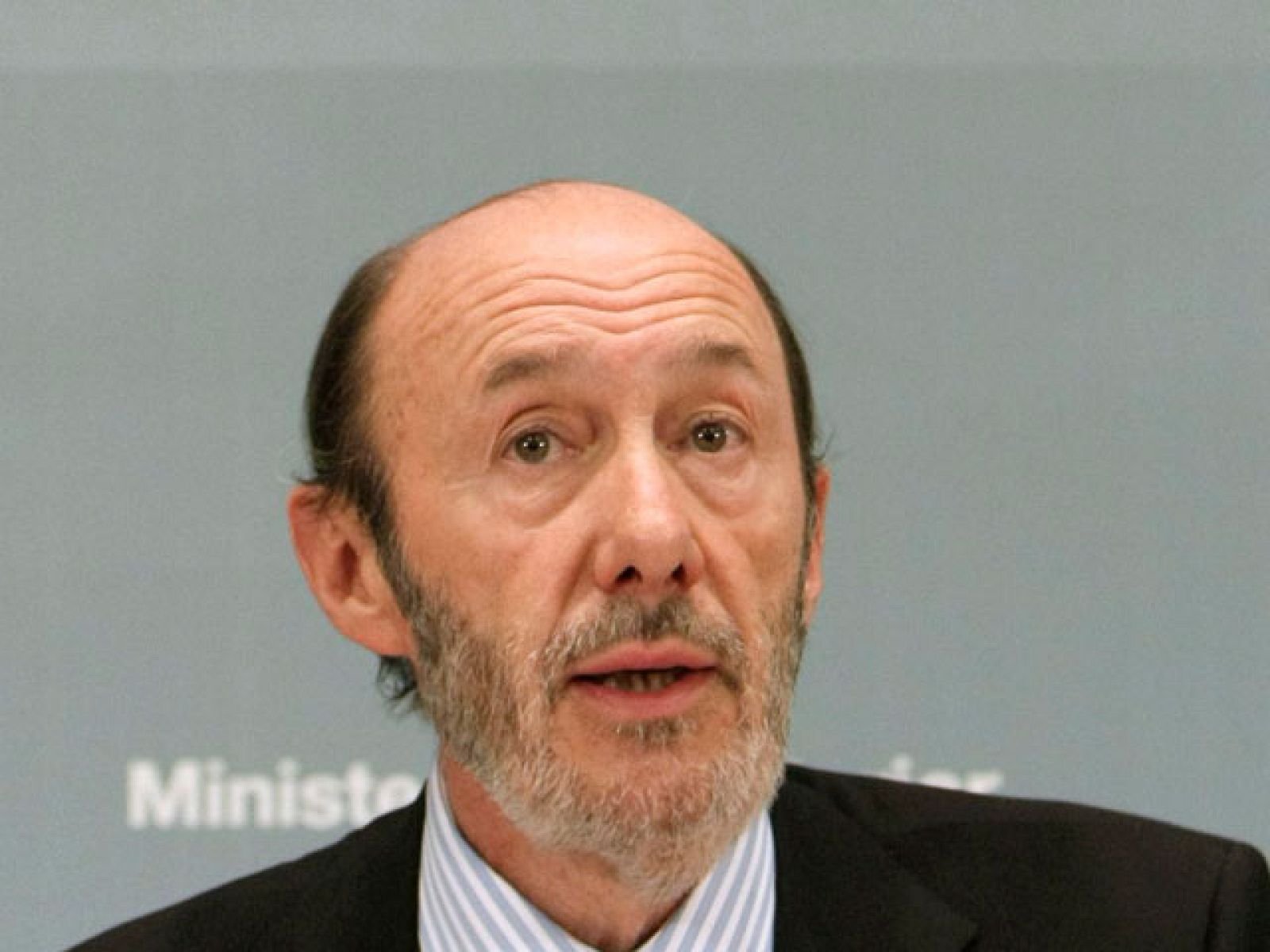 También recababan información sobre posibles objetivos. Entre esos objetivos estaba el ministro del Interior.