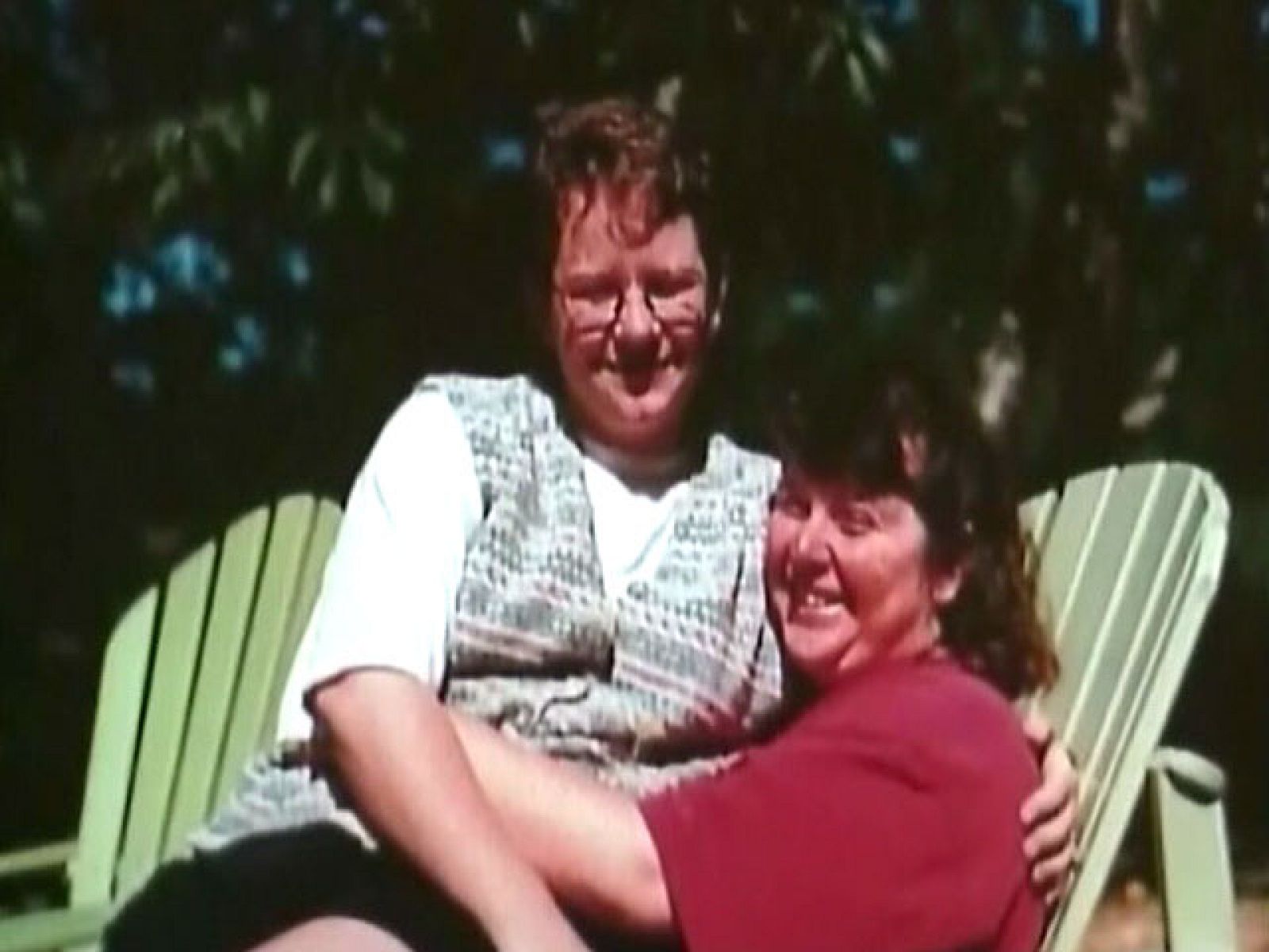 El presidente de Estados Unidos ha ordenado a los hospitales que reciben ayudas federales que permitan a los homosexuales internados recibir la visita de sus parejas y acabar con cualquier trato discriminatorio.