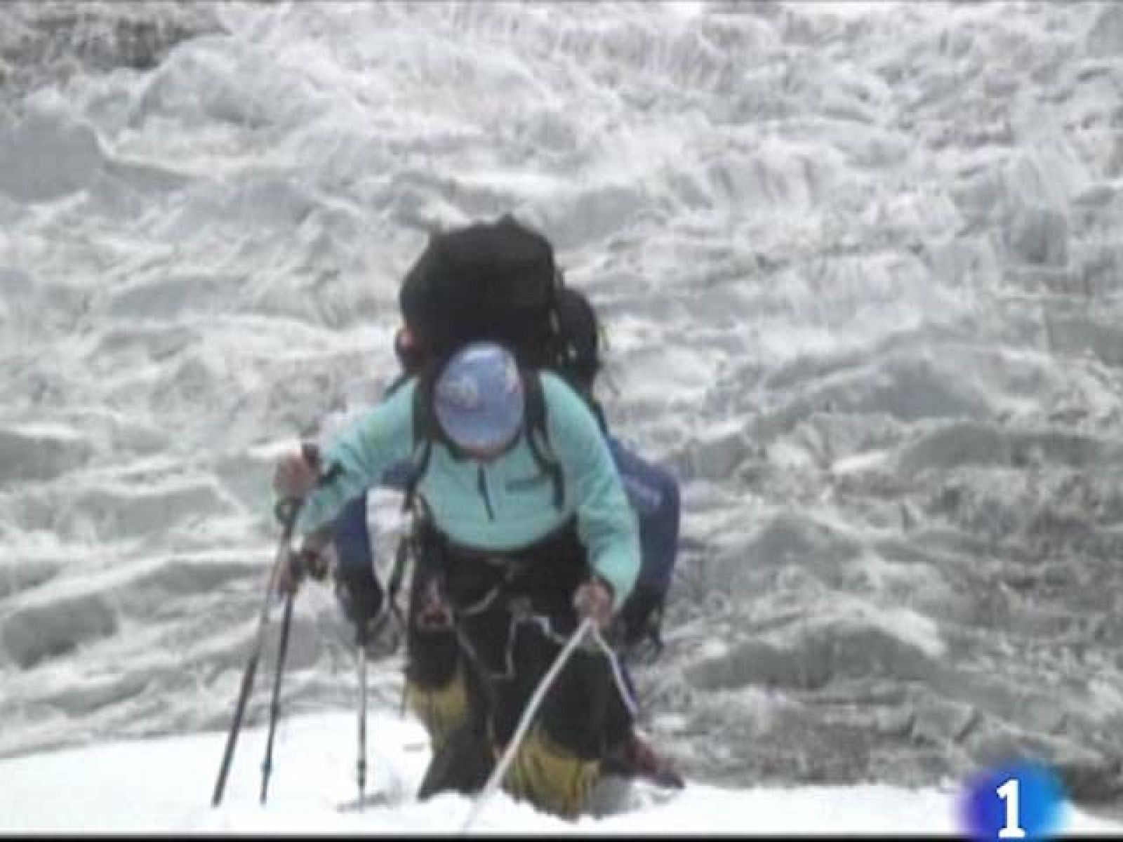 Al filo - Edurne corona su 13º ochomil - Al filo de lo imposible | Ver