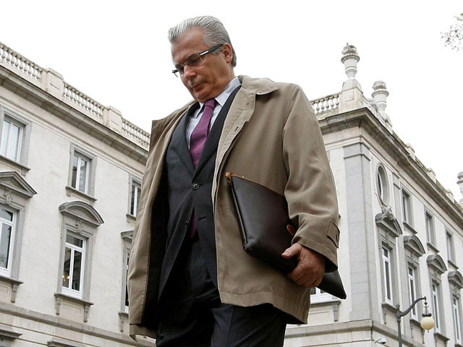 Informe Semanal: Garzón, en tierra hostil