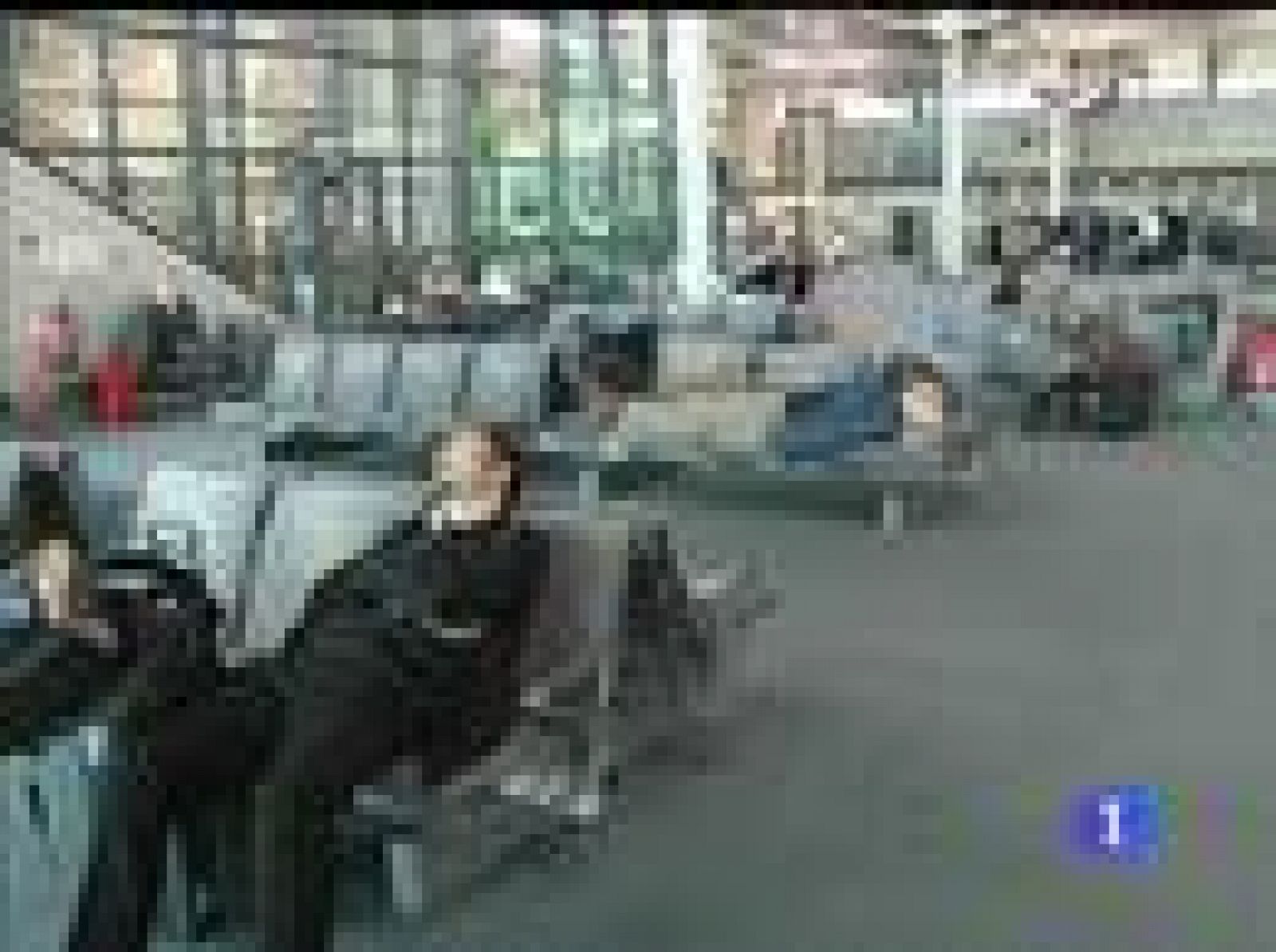 Telediario fin de semana en cuatro minutos - 18/04/10 | Ver