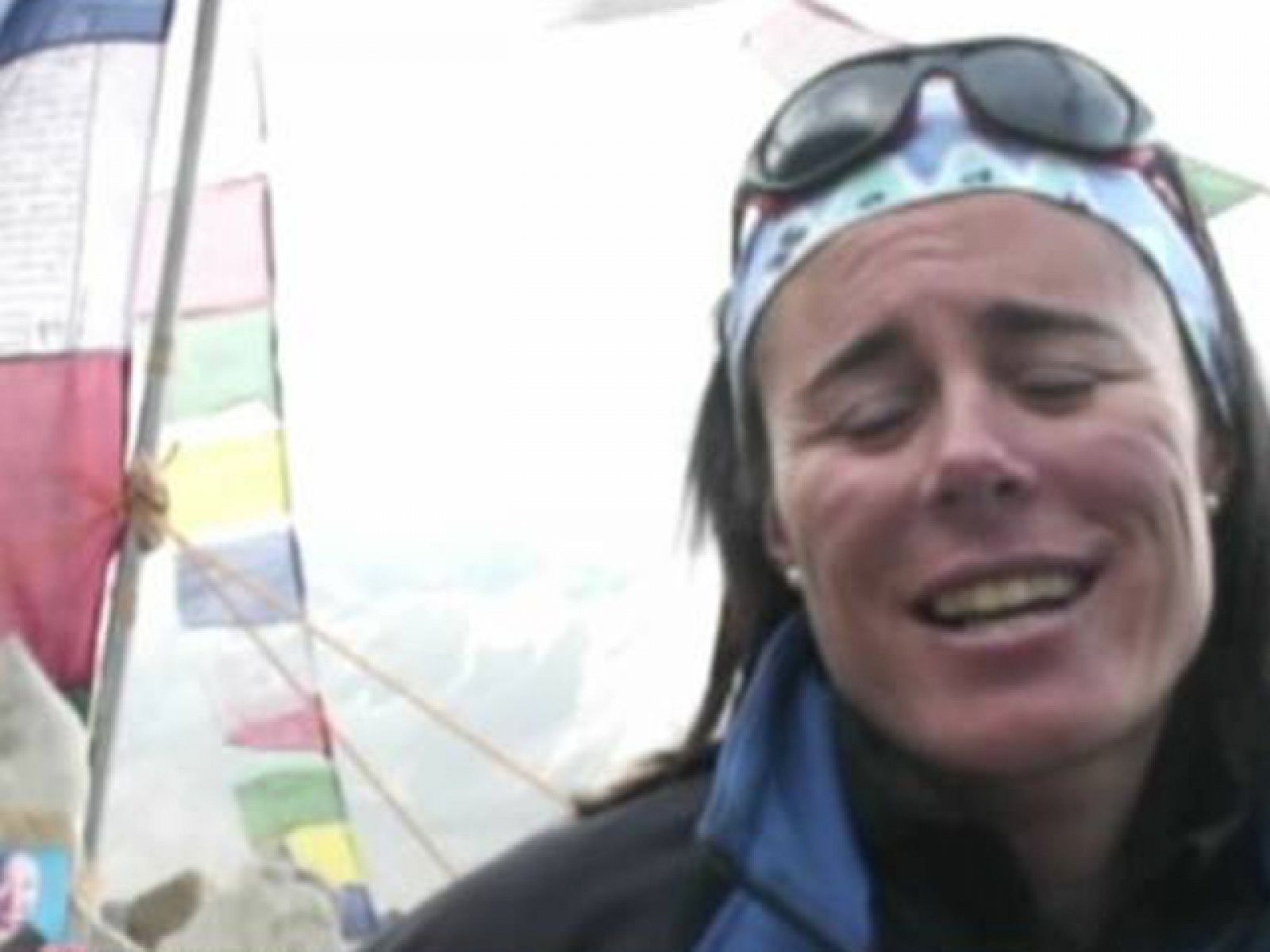 Al filo - Edurne Pasaban consigue su reto - Al filo de lo imposible | Ver