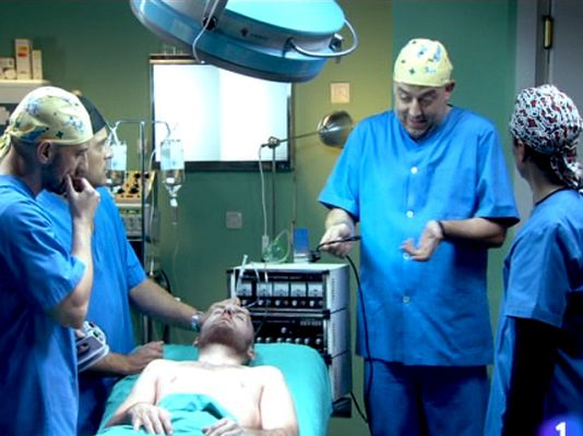 La hora de José Mota - Estaba cargando el móvil