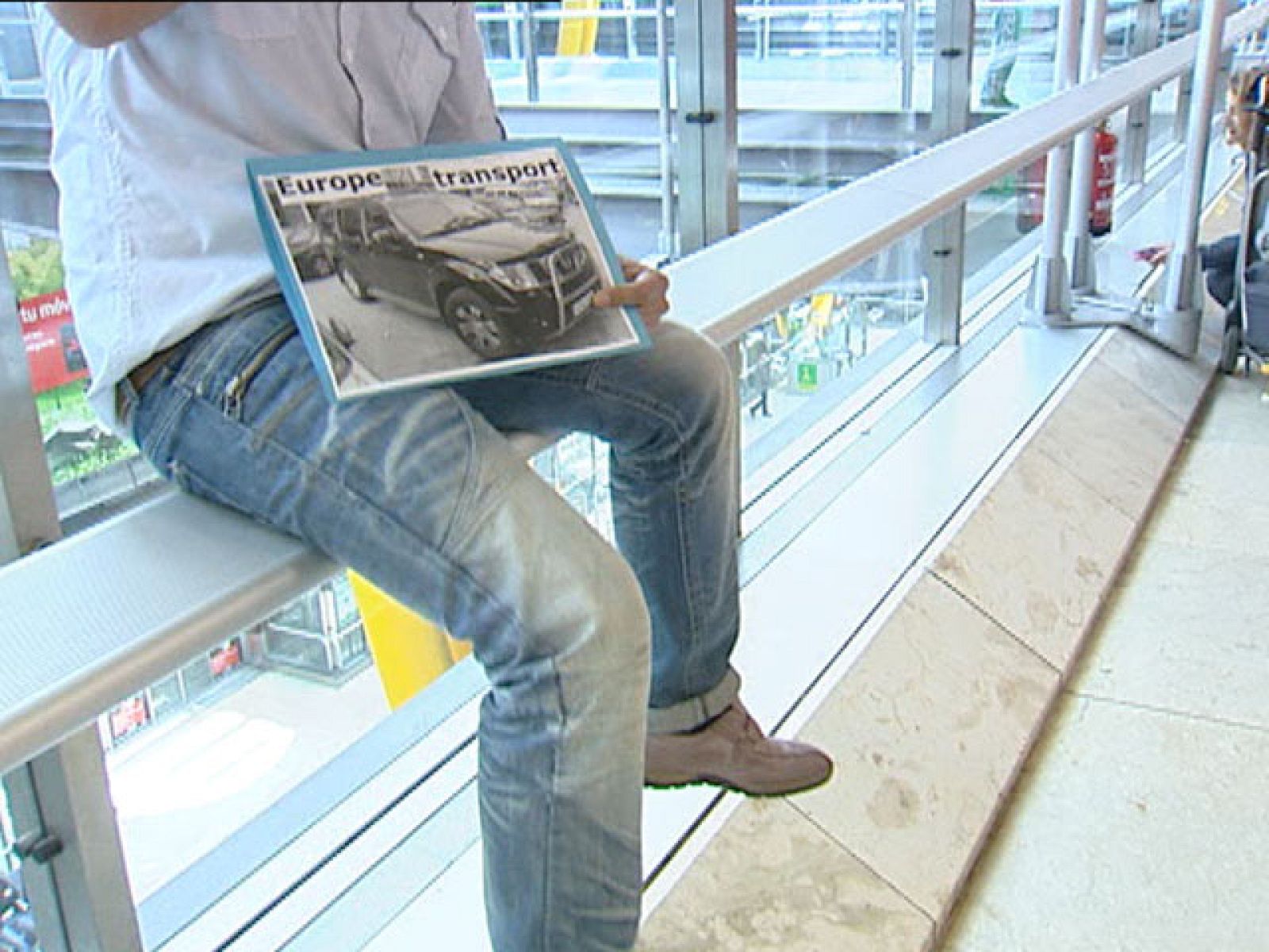 Las asociaciones de consumidores recuerdan que únicamente pueden transportar viajeros los profesionales con licencia.