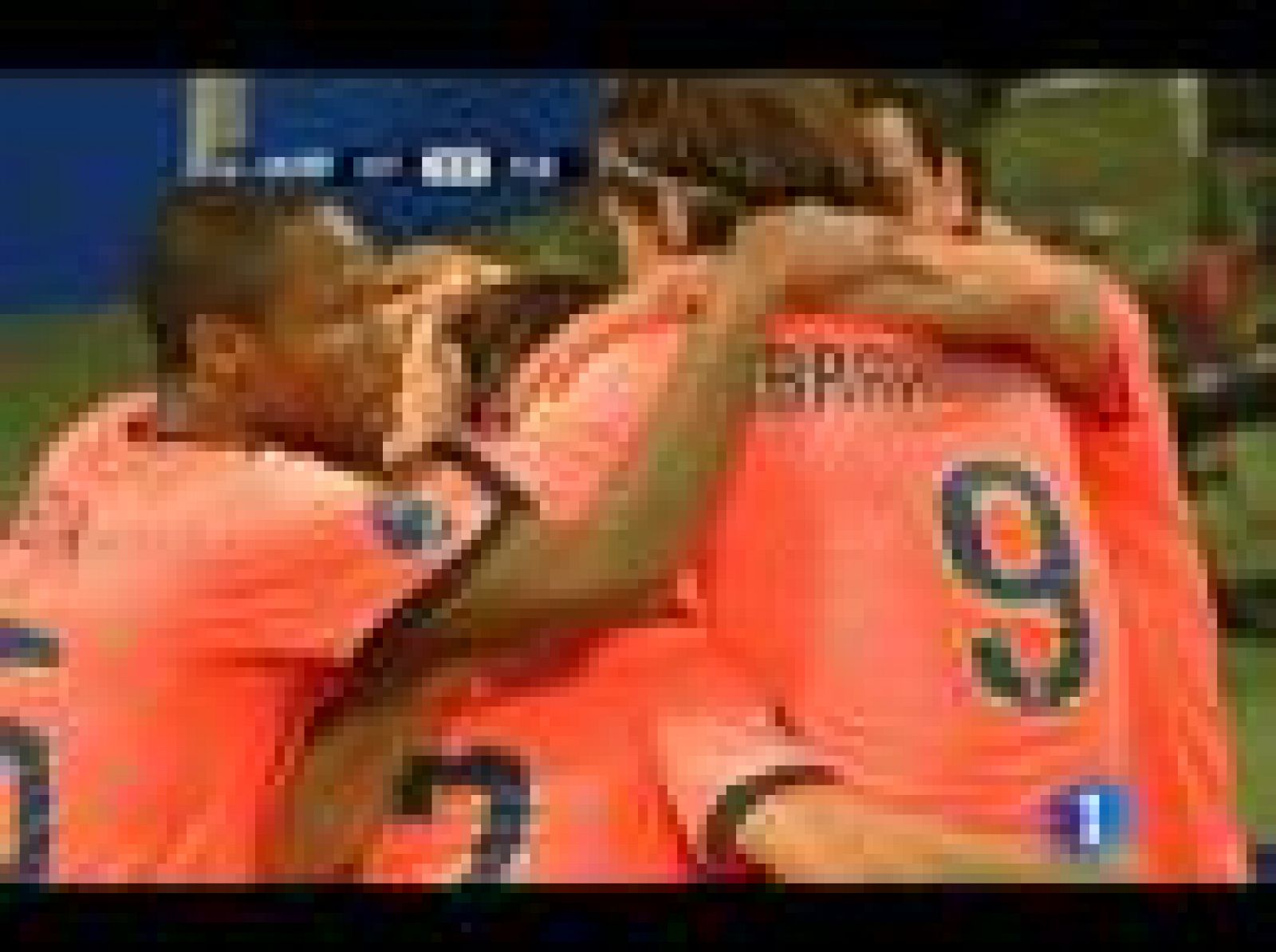 Maxwell entra y Pedro remata (0-1) - Champions League | Ver