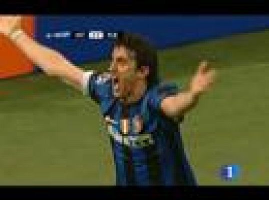 Champions League - Milito, en fuera de juego (3-1)