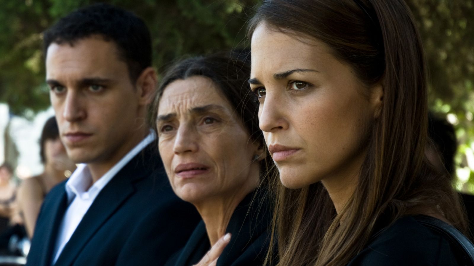 Gran Reserva - Temporada 1 - Episodio 1: Encuentros con el pasado - Ver ahora