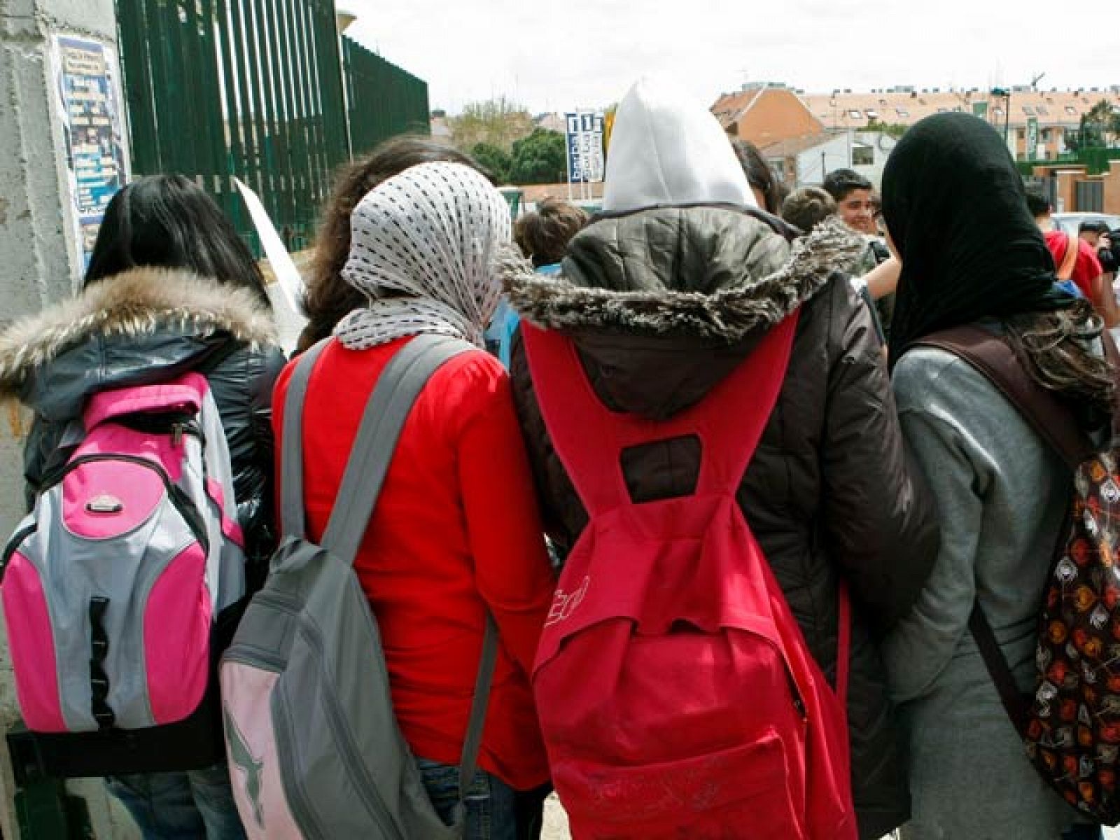 Se reabre la polémica del velo islámico | Ver