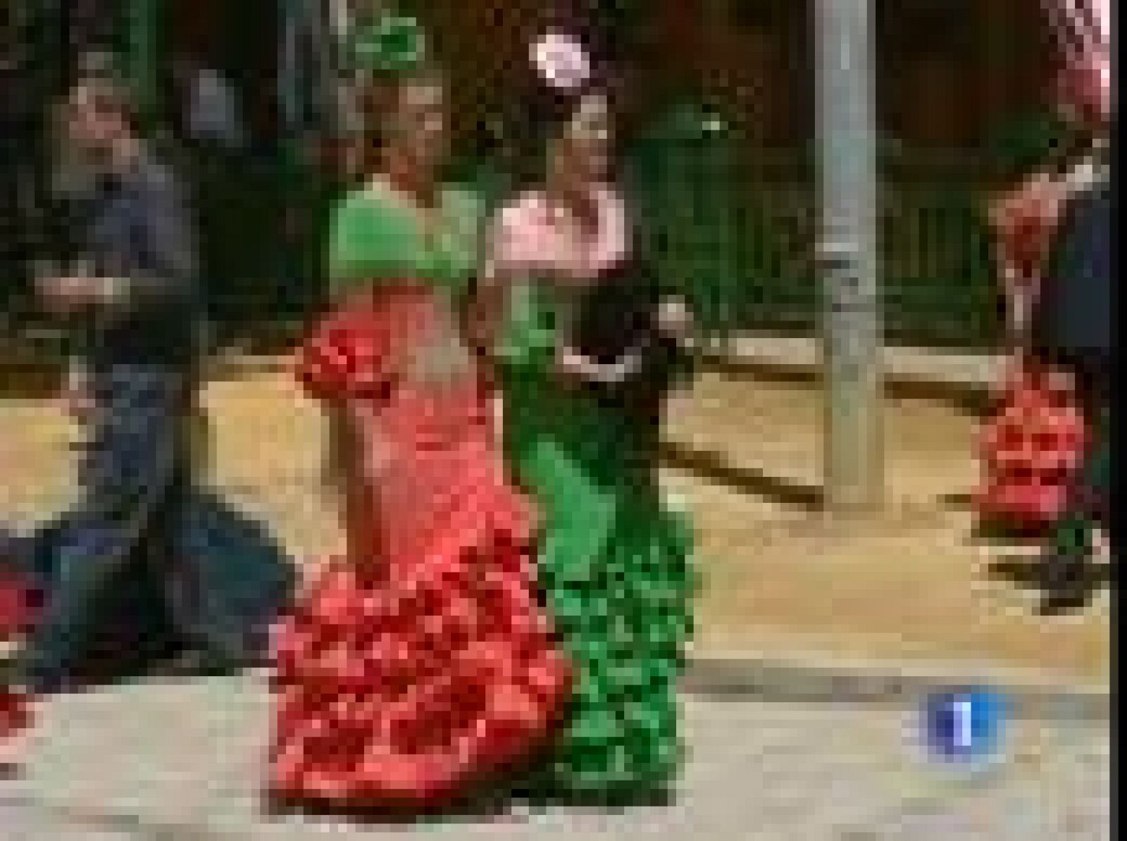 Colorido en la Feria de Abril de Sevilla | Ver