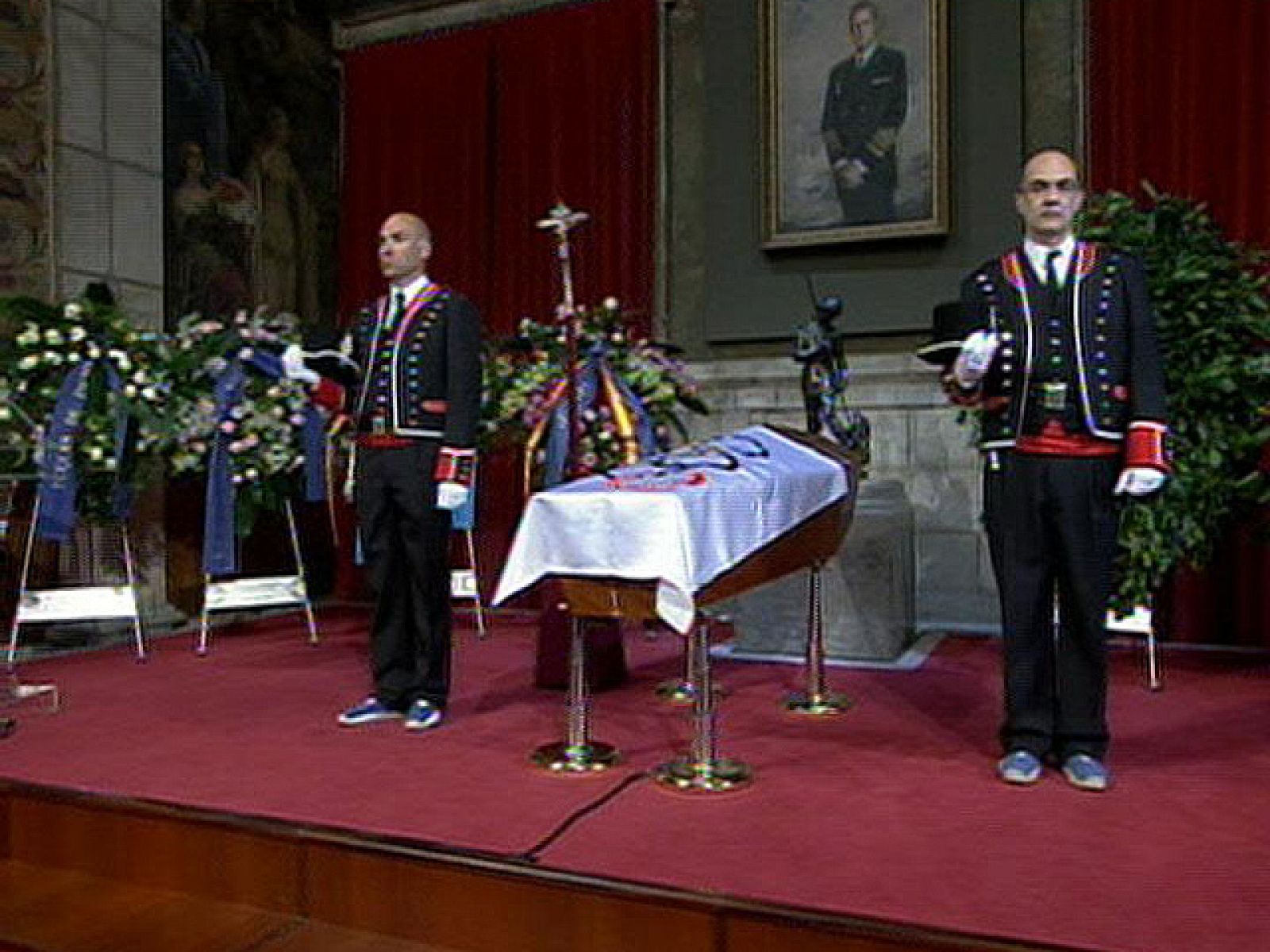 Sin programa: Los restos mortales de Samaranch llegan al Palau | RTVE Play