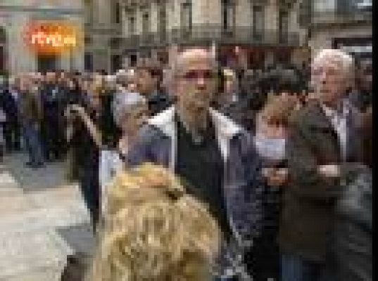  - Cientos de personas despiden a Samaranch