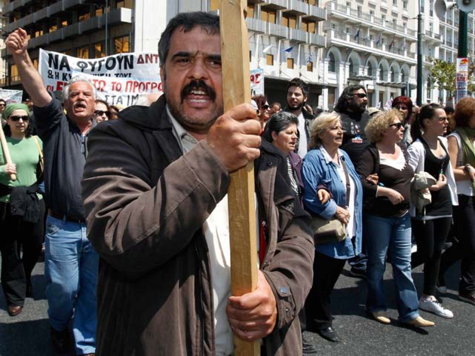 El déficit griego en 2009 fue del 13,6% del PIB | Ver