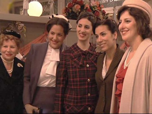 Amar en tiempos revueltos - 'Un día inolvidable en otra época'