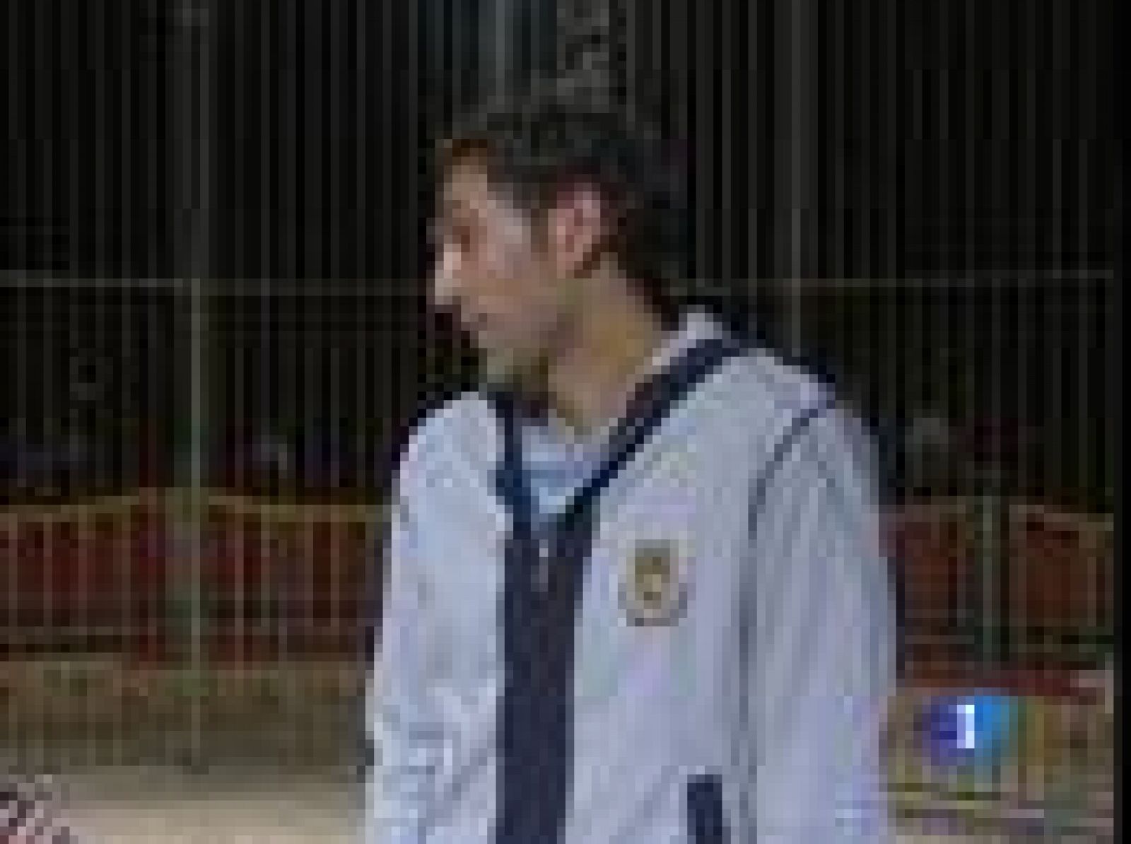 Telediario 2 en cuatro minutos - 23/04/10 | Ver