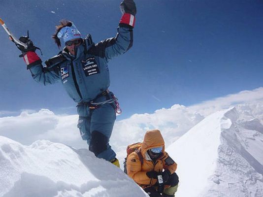 Carrera contra el reloj en el Himal