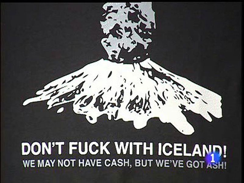 Los aeropuertos islandeses siguen afectados por la nube de ceniza