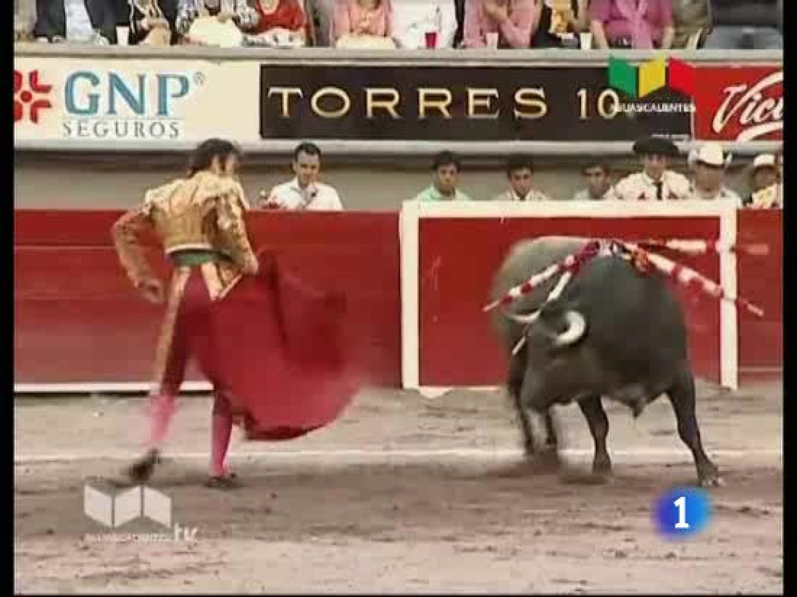 José Tomás está fuera de peligro después de la grave cogida que sufrió en la plaza mexicana de Aguascalientes | Ver