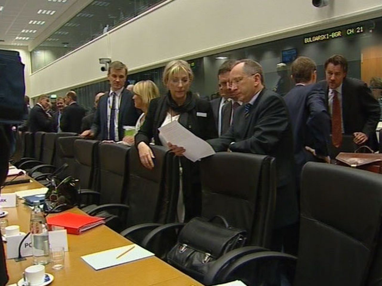 El plan de rescate a Grecia divide a la UE | Ver