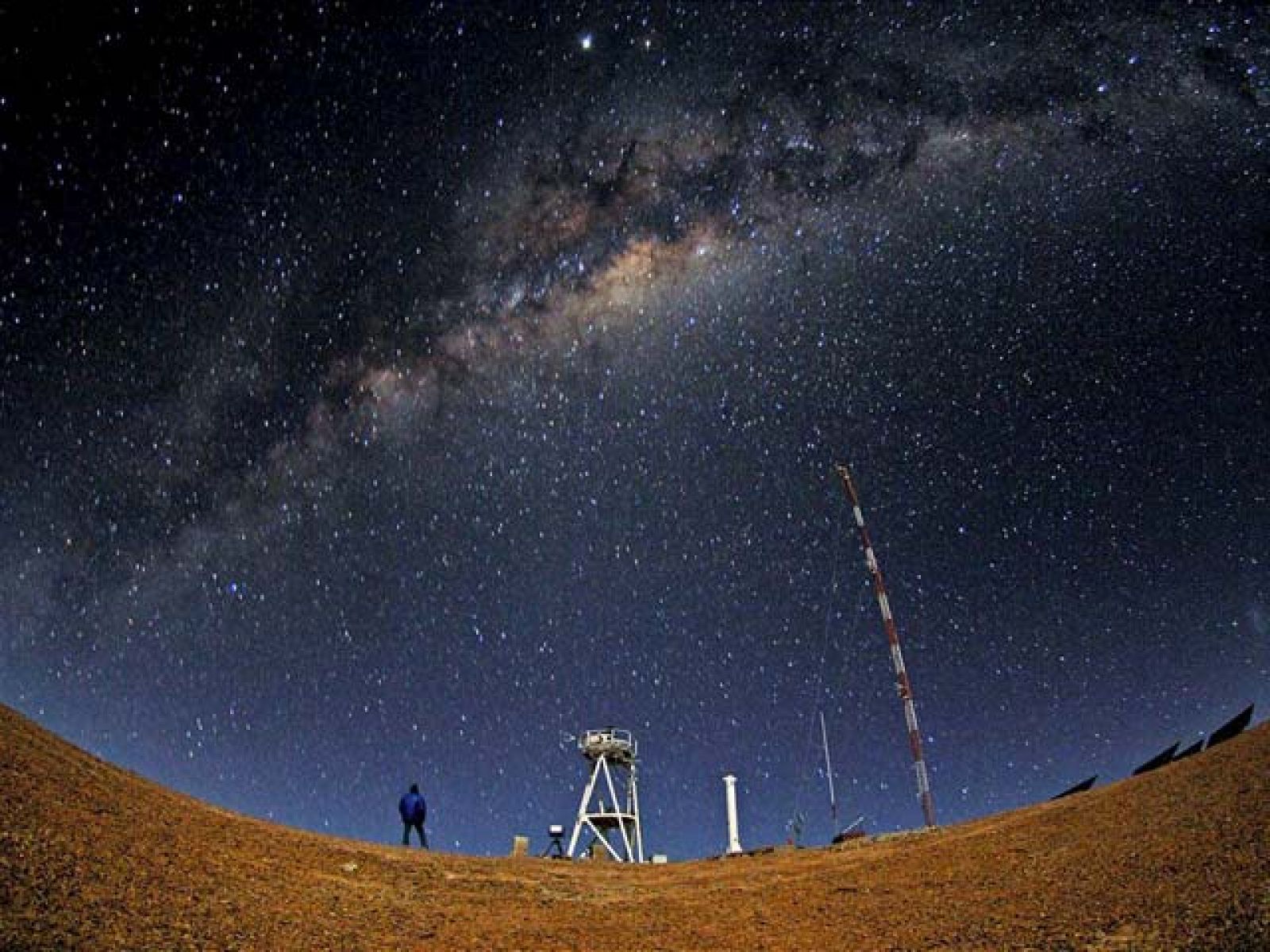 La decisión del Observatorio Austral Europeo ha sentado muy mal en el gobierno de Canarias que acusa al ministerio de Ciencia de haber hecho poco para defender la candidatura de España.