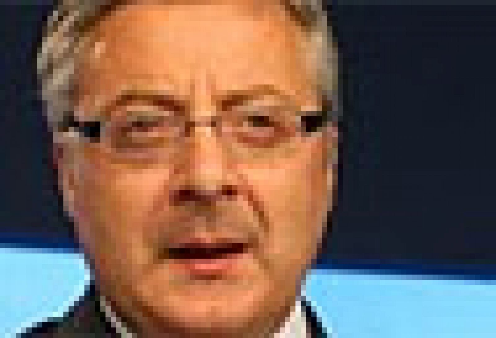 El ministro de Fomento ha sido recibido con abucheos en Valencia, por un grupo de trabajadores de Correos | Ver