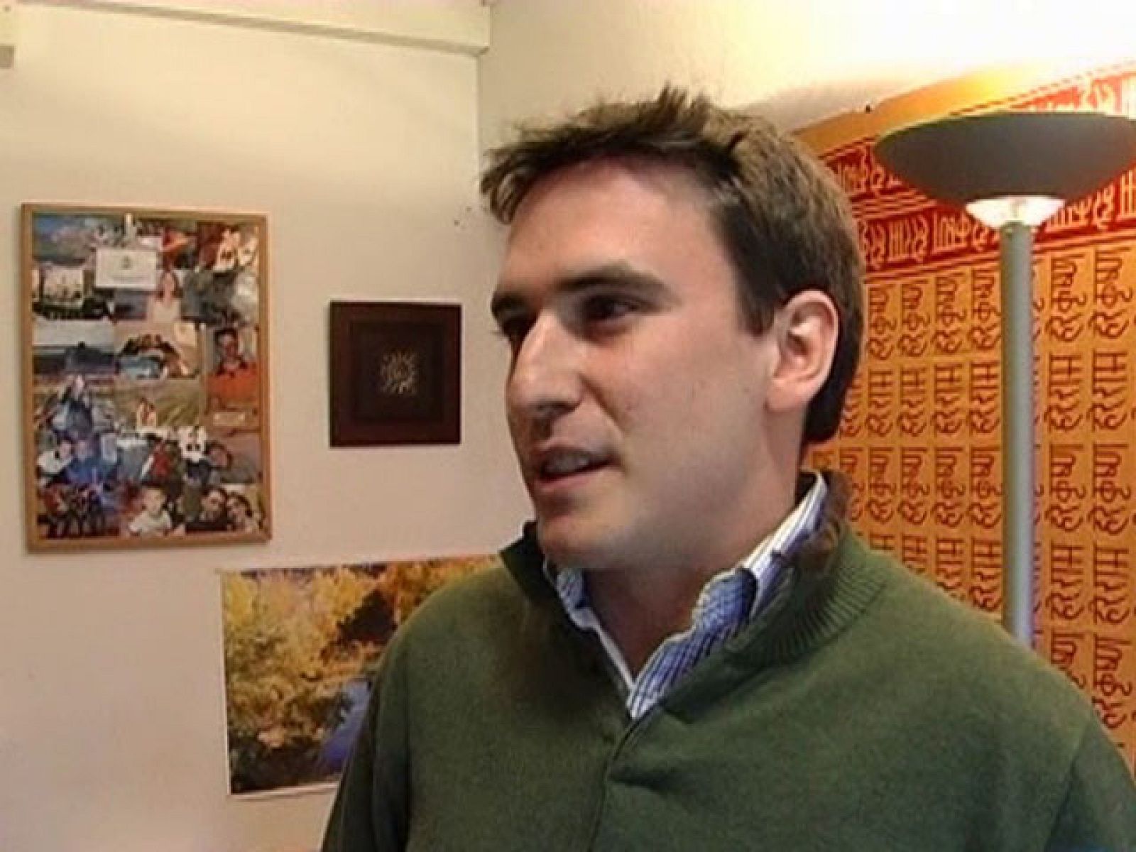 Son aquellos que aspiran a ser notarios, jueces o diplomáticos. Las oposiciones más duras que existen.