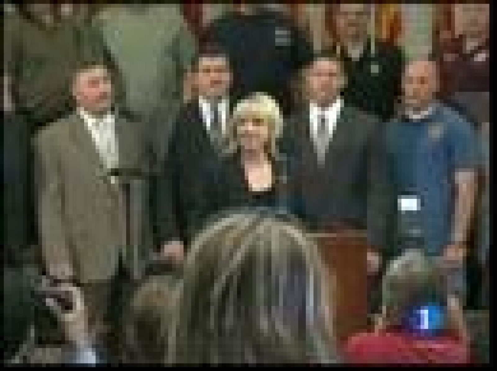 Una Ley en Arizona convierte en delincuentes a los inmigrantes sin papeles | Ver