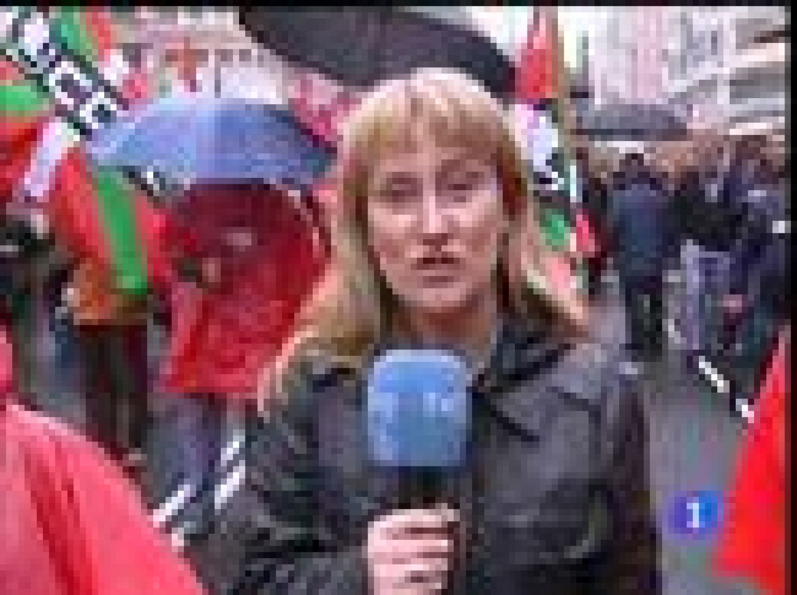 UGT y CCOO piden empleo de calidad y rechazan los recortes sociales contra la crisis