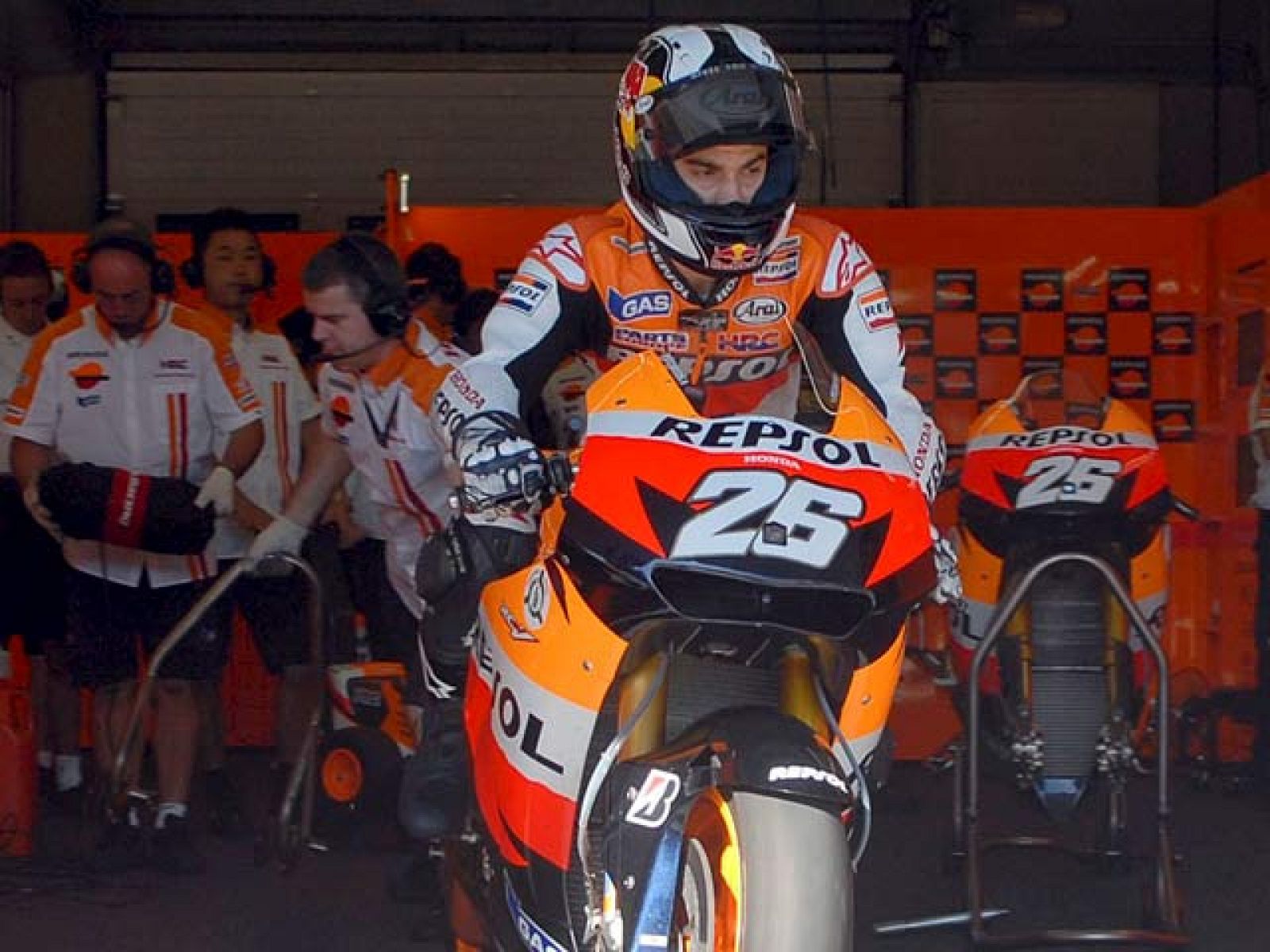 El piloto español Dani Pedrosa ha conseguido la 'pole' en Jerez, la 14ª de su carrera, la que le convierte en el piloto español de MotoGP que más tiene.