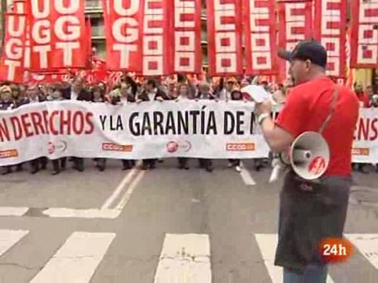 Telediario Internacional - TD Internacional 18 h. (01/05/10)