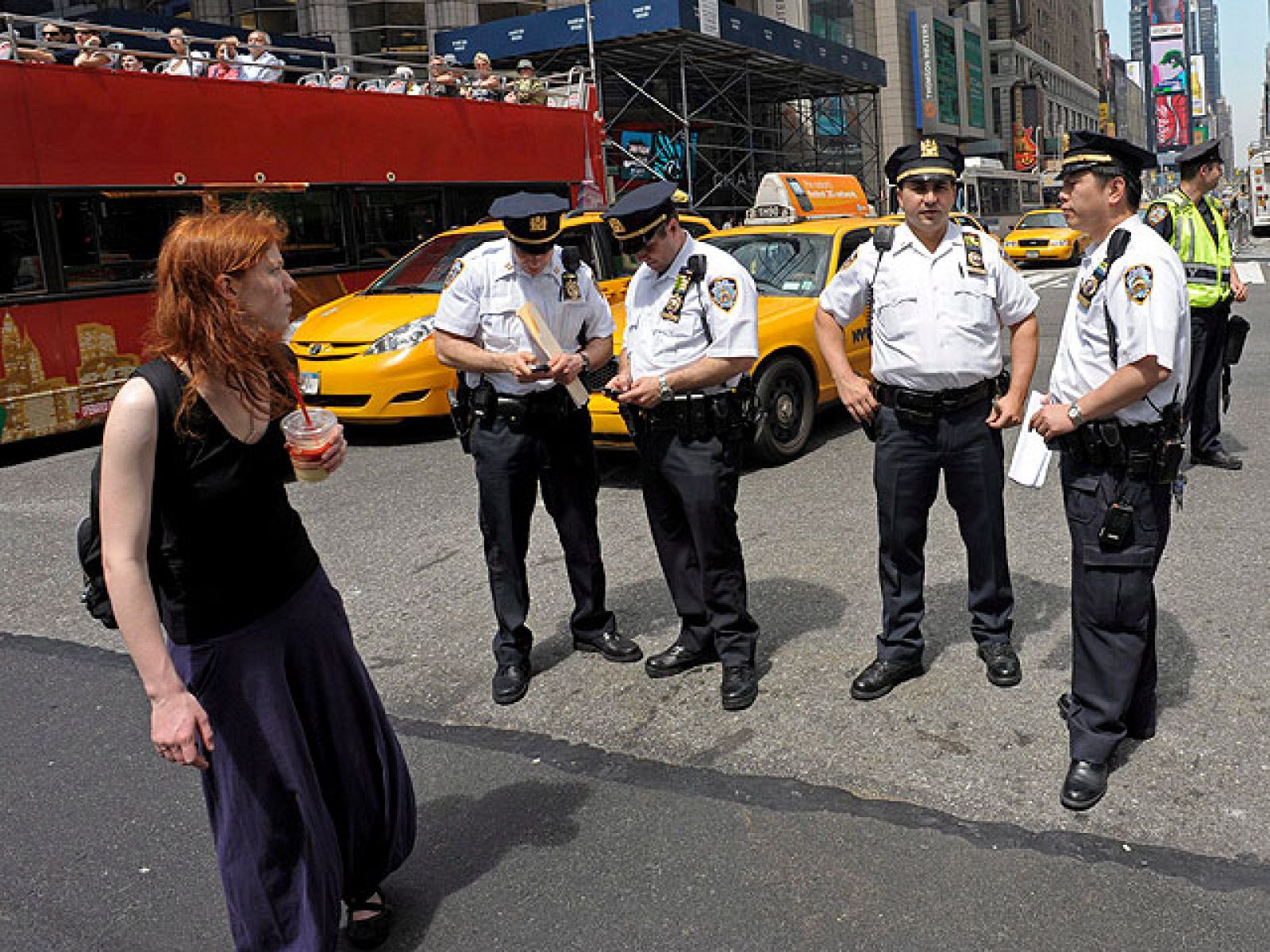  Talibanes paquistaníes reivindican atentado de Times Square