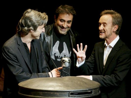 Telediario 1 - Animalario arrasa en los Max