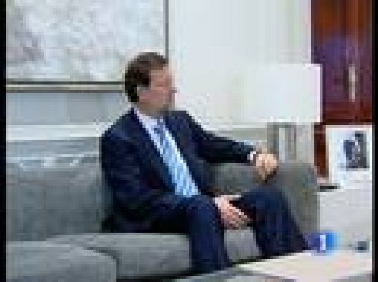 Telediario 1 - Telediario en 4' - 05/05/10